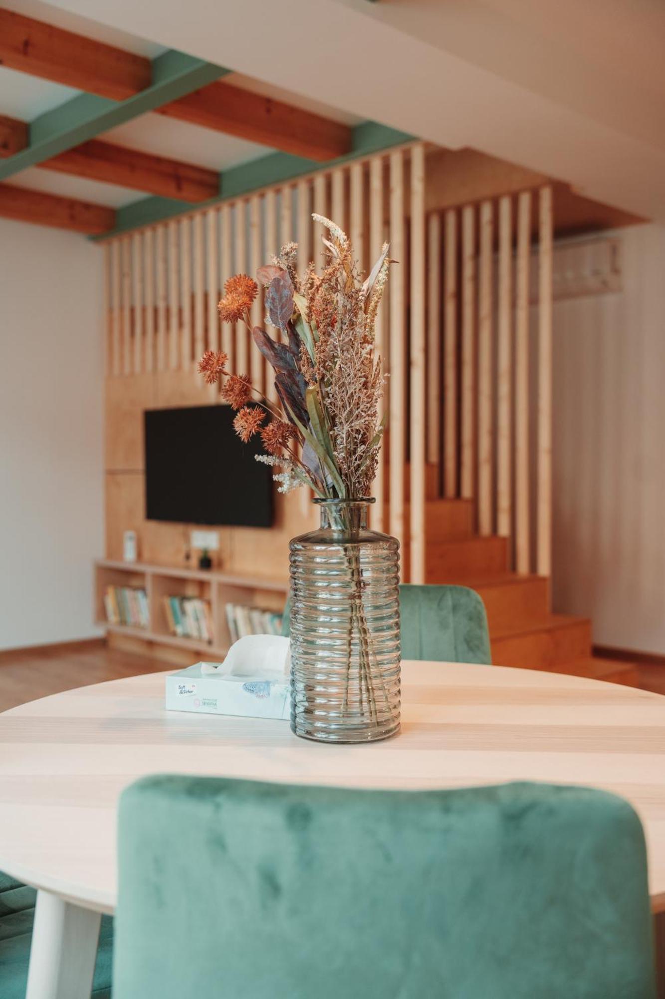 Hviezdoslavova Apartments, Trnava Centre, Parking Available エクステリア 写真