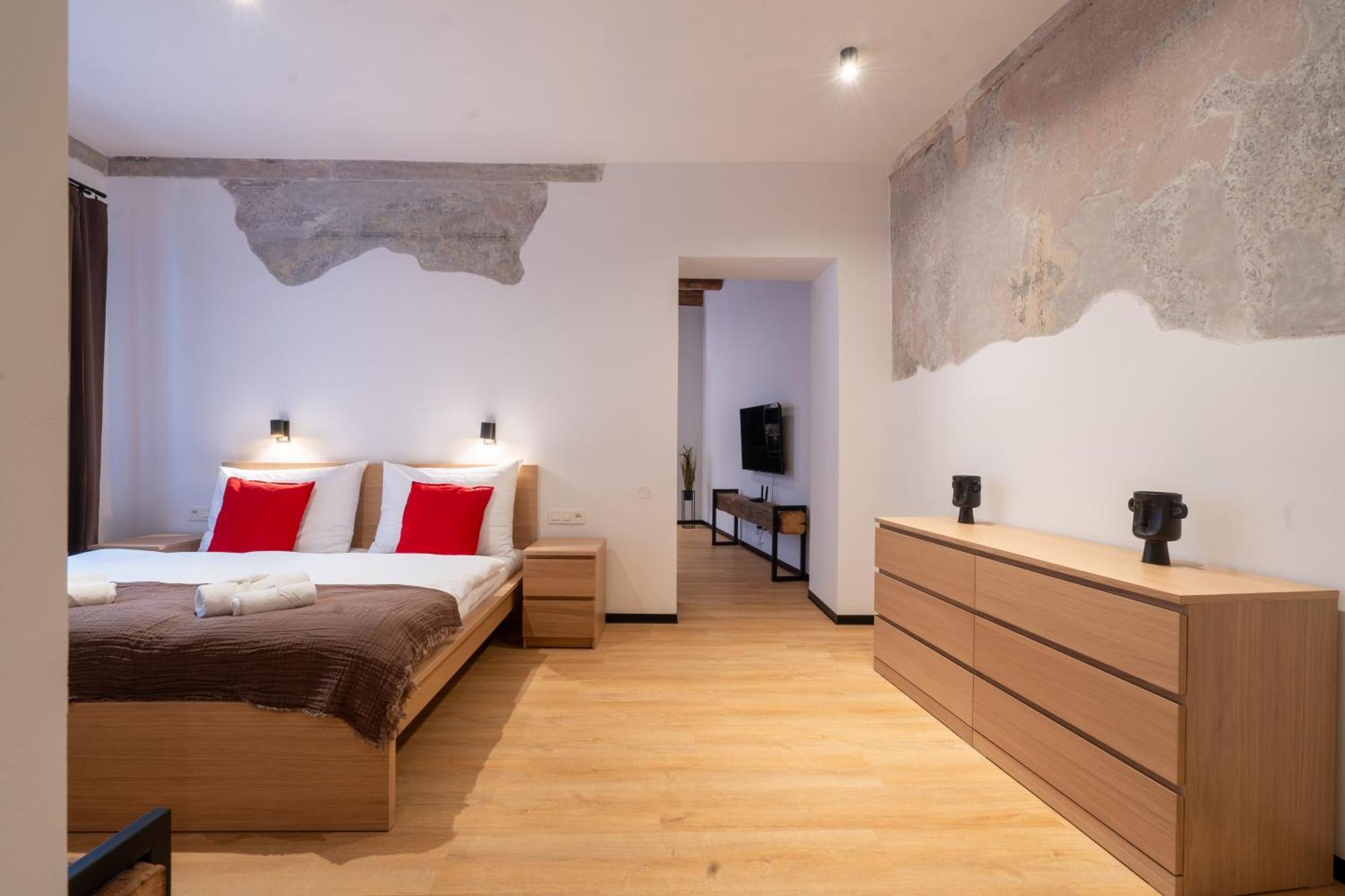 Hviezdoslavova Apartments, Trnava Centre, Parking Available エクステリア 写真