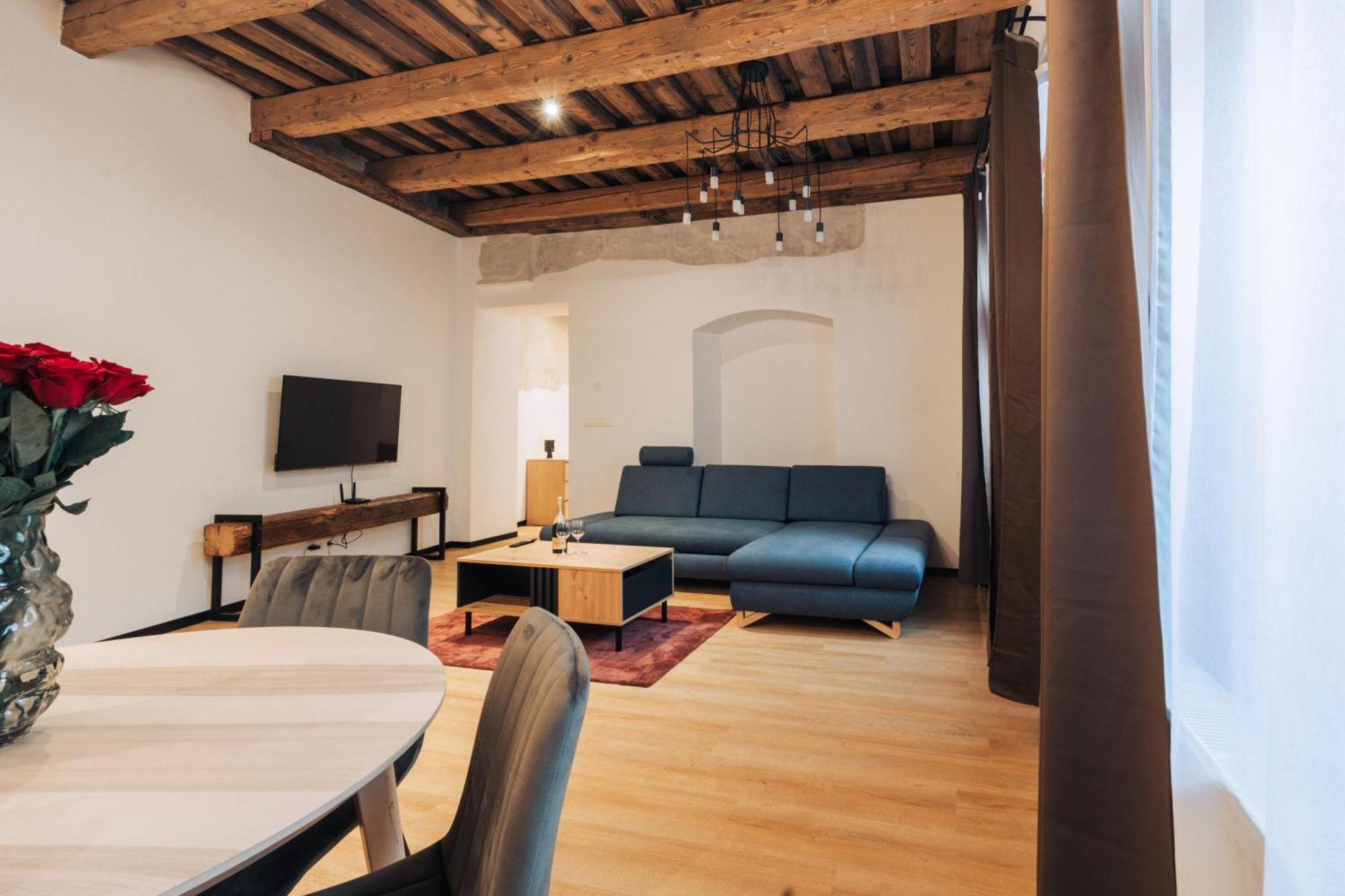Hviezdoslavova Apartments, Trnava Centre, Parking Available エクステリア 写真